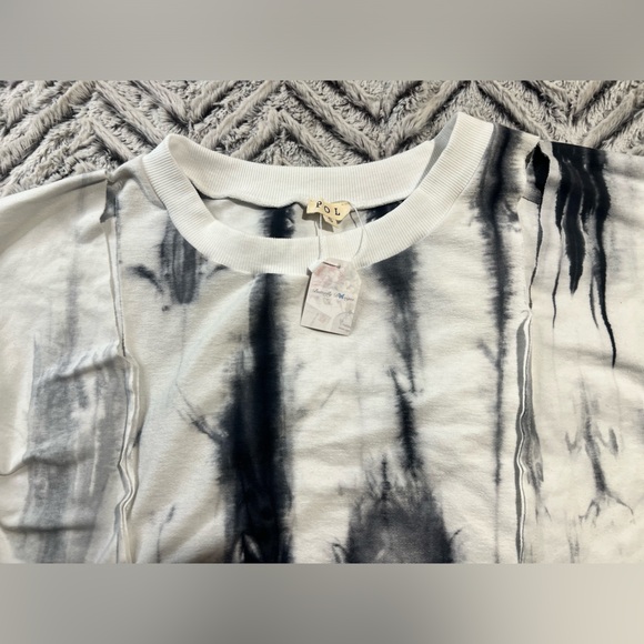POL Slit shoulder Tie Dye Longsleeve - Picture 2 of 6